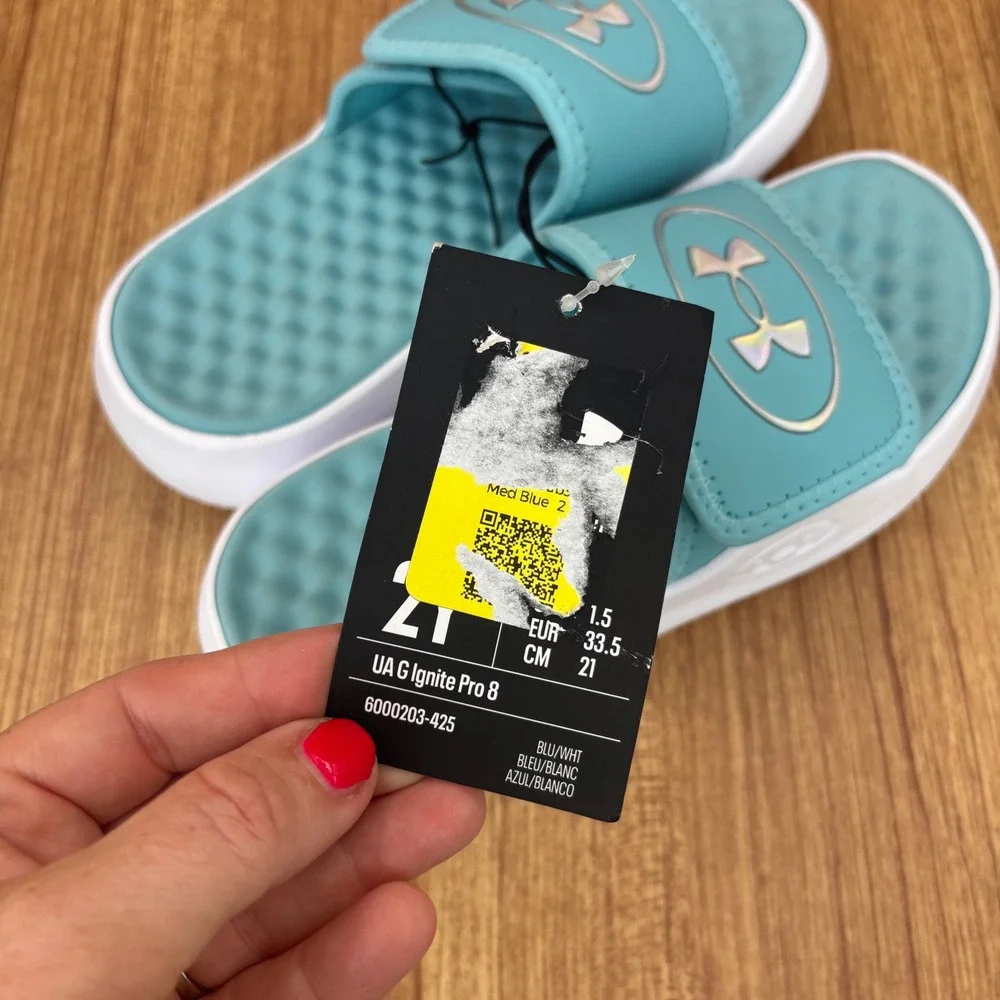 Under Armour Ignite Pro 8 Girls Size 2Y Blue White Adjustable Slide Sandals NEW